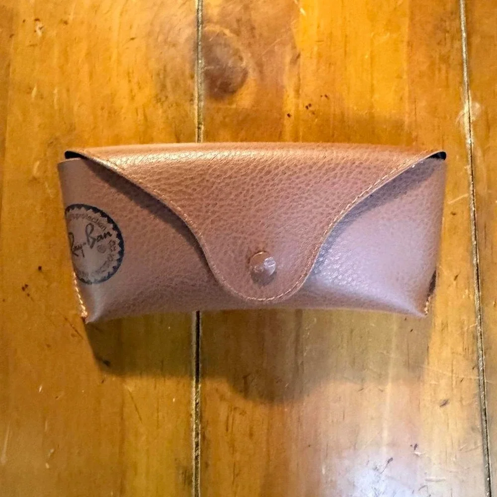 Lot of 2 Ray-Ban Sunglasses Snap Case in Black and Brown w/ Cloth